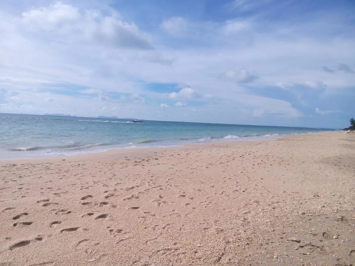 Long Beach Garden Resort Koh Lanta Thailand